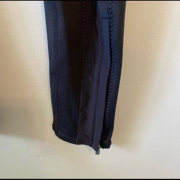 Free people movement born to run black zipper ankle athletic leggings Small - Picture 6 of 13